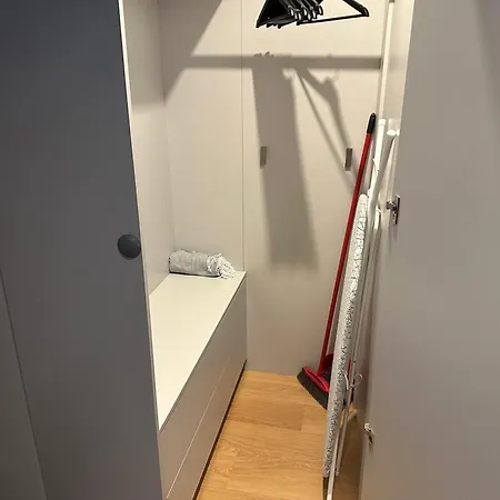 Nowoczesny Apartament 브로츠와프